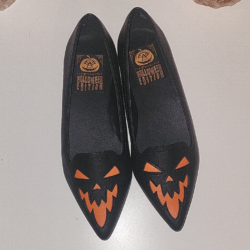 Strange CVLT Halloween Edition Black and Orange Women's Loafers - Picture 6 of 8